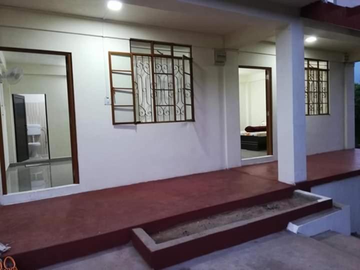 Delight Homestay Черапунджи Екстериор снимка